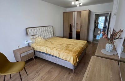 Location d’un appartement spacieux et lumineux de 3 pièces, 130 m², Varna, Bulgarie